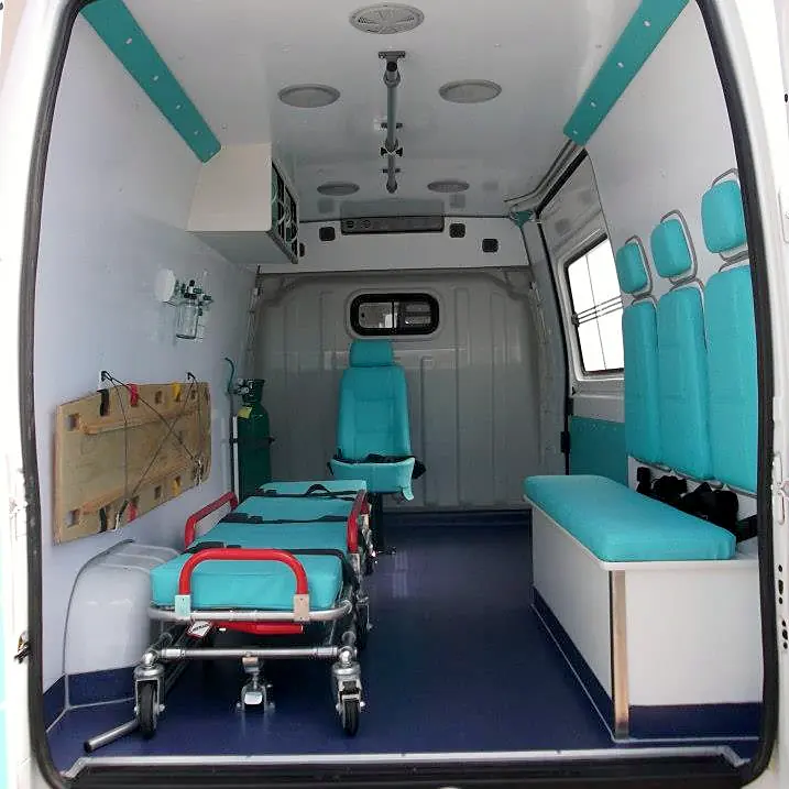 Maca e poltrona de ambulância